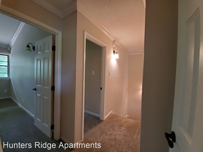 Building Photo - 2 br, 1.5 bath House - 2320 Colony Drive SW