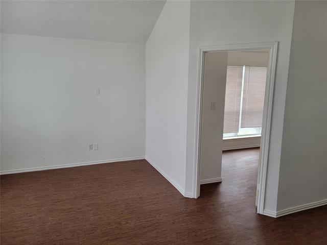 Foto del edificio - 7309 Diamond Springs Tr