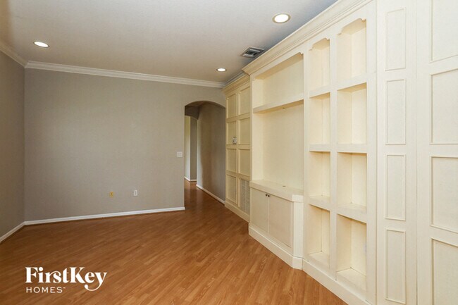 Building Photo - 11137 SW 238th Terrace