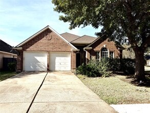 Building Photo - 1723 Wind Trace Cove