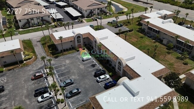 Foto del edificio - 2727 75th St W