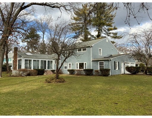 Primary Photo - 10 Holmes Rd