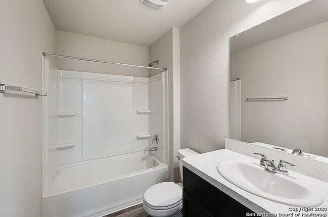 Building Photo - 9220 Griffith Run