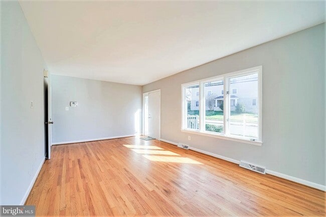 Foto del edificio - 1912 S Glebe Rd