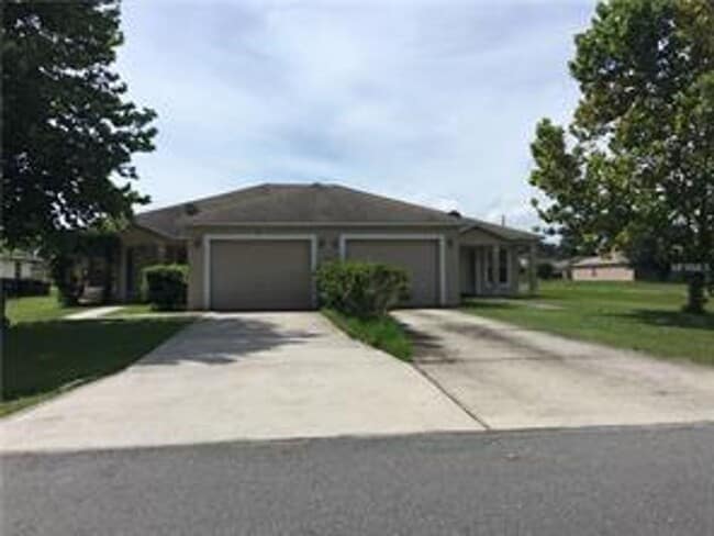 Building Photo - 502A Blackbird Ln