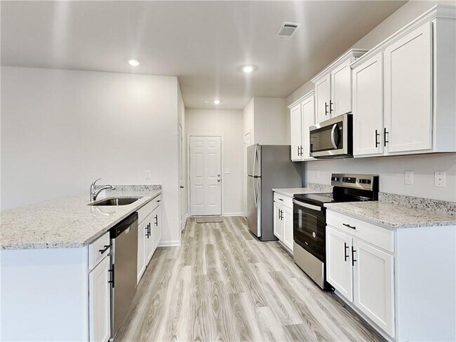 Foto del edificio - 142 Avondale Blvd SE