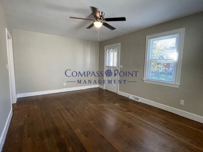 Building Photo - Newly Renovated Just For You! First Month's Rent Free!!