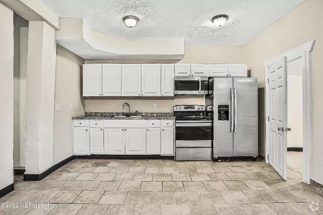 Building Photo - 8036 Mattox Ave
