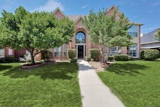 Building Photo - 1313 Commerce Dr