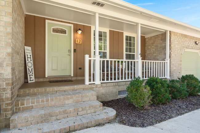 Building Photo - 12 Lighthouse Dr