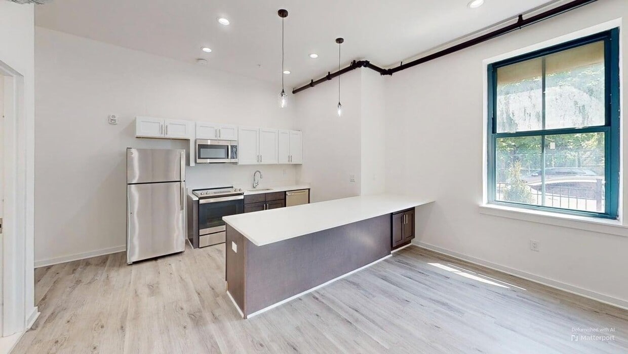 Foto principal - 70 Roseville Ave