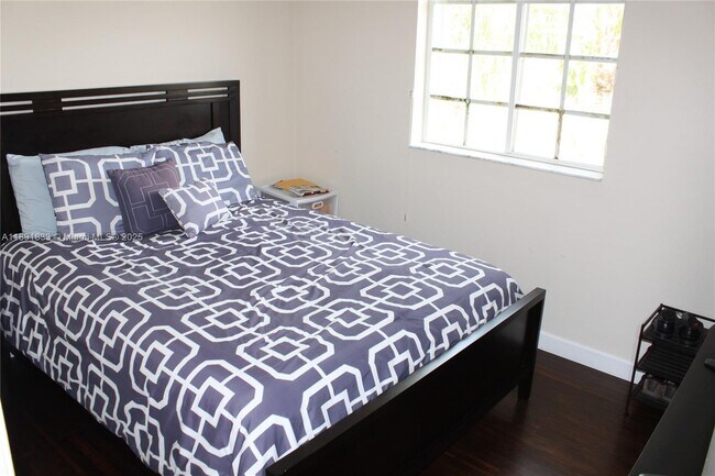 Building Photo - 3678 San Simeon Cir