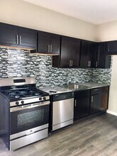 Building Photo - 116 Kearsarge St