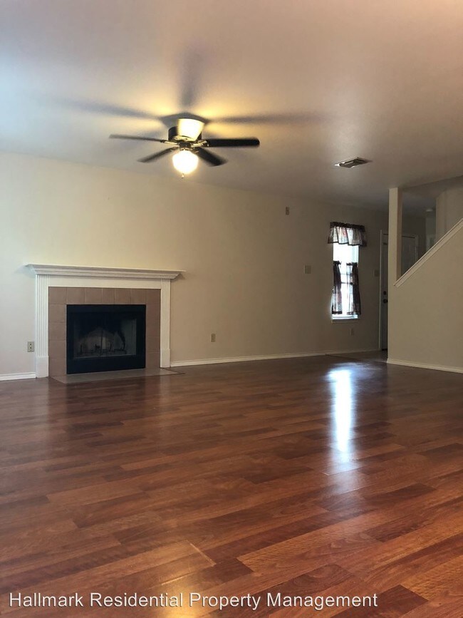 Building Photo - 3 br, 2.5 bath House - 7919 Rustic Park