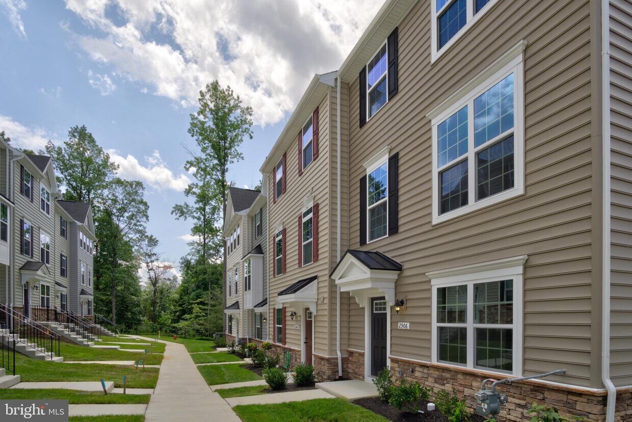 2506 EMBER Ln, Fredericksburg, VA 22401 Townhome Rentals in