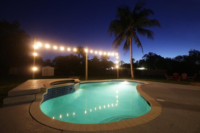 Foto del edificio - 16713 75th Way N