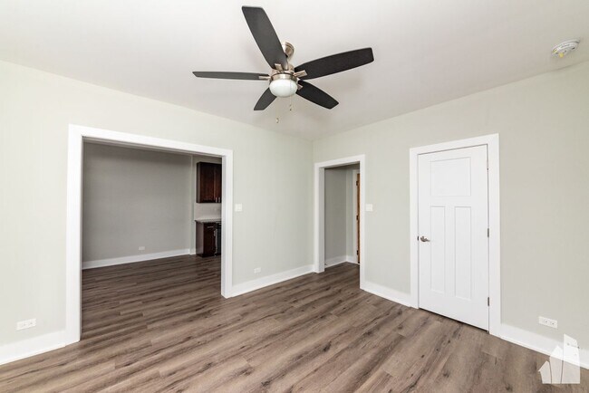 Foto del edificio - 485 Roger Williams Ave