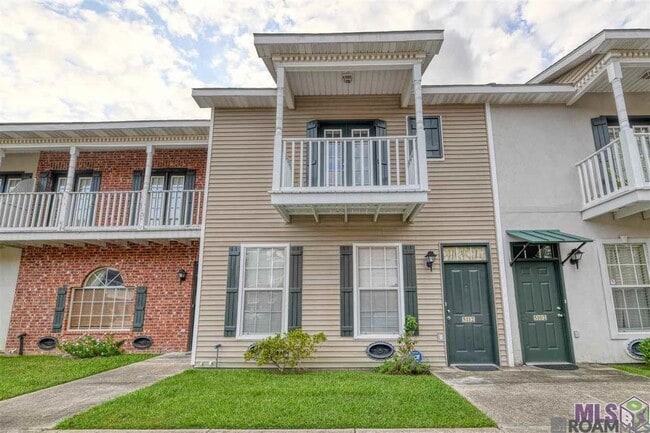 Building Photo - 5112 Arlington Ct