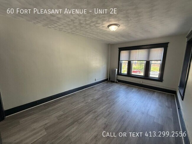Foto del edificio - 60 Fort Pleasant Ave