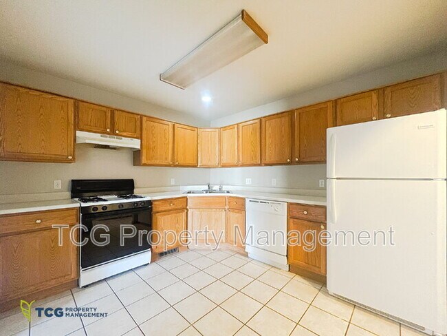 Foto del edificio - 1407 Adams St