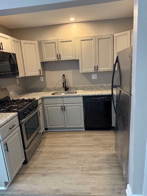 Foto principal - 3801 Swann Rd