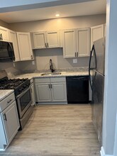 Building Photo - 3801 Swann Rd