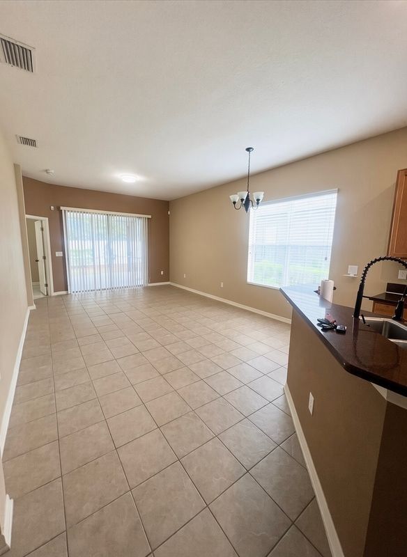 Building Photo - 31748 Blythewood Way