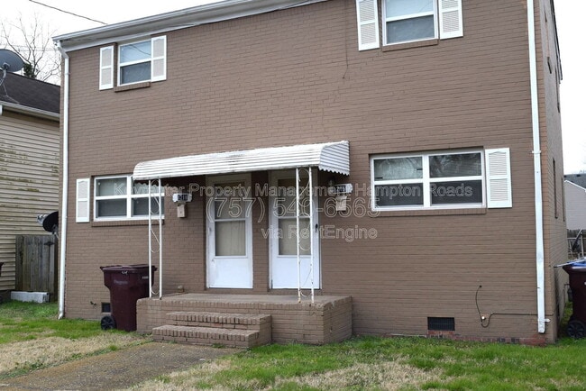 Building Photo - 1216 Hoover Ave