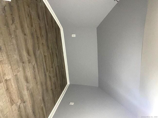 Building Photo - 359 Olive St