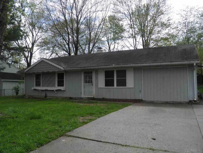 Building Photo - 3501 N Kingsley Dr