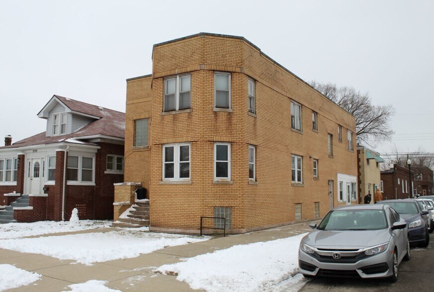 Primary Photo - 2104 Lincoln Ave