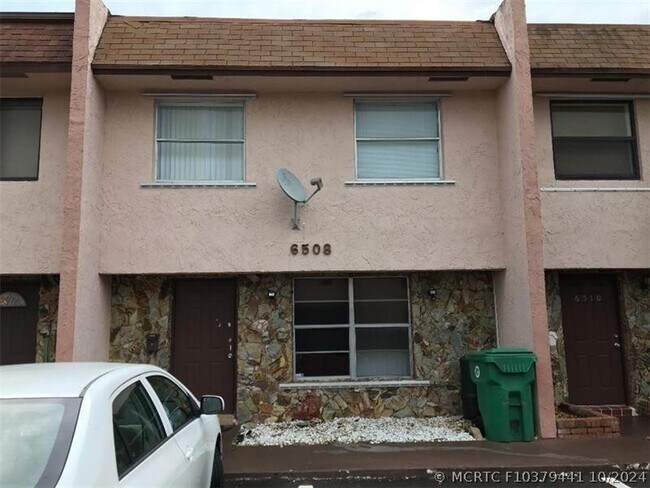 Foto del edificio - 6508 SW 41st St