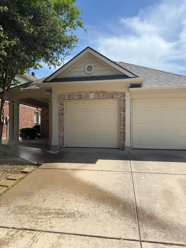 Foto principal - 337 Kirby Dr