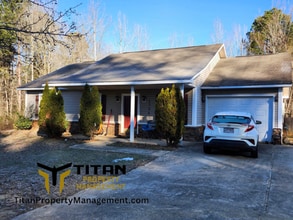 Building Photo - 2784 Gattin Rd