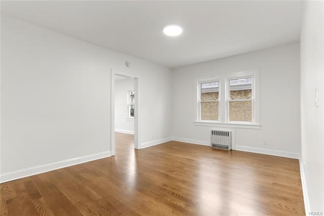 Building Photo - 3 bedroom in Harrison NY 10528
