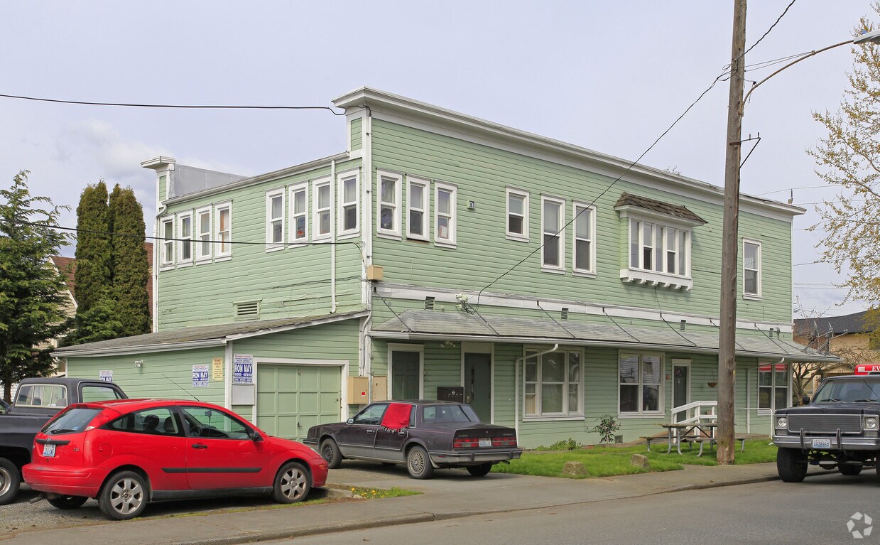 Building Photo - Whistwood