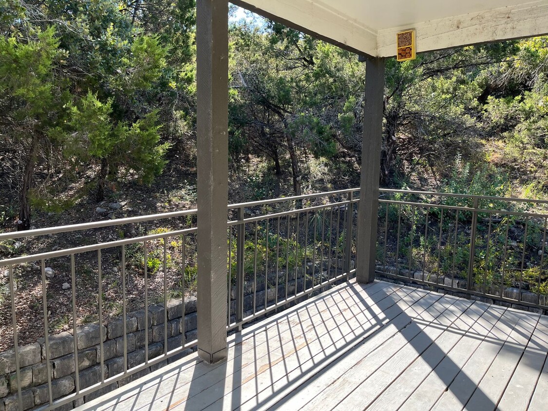 Primary Photo - Hill Country Condo