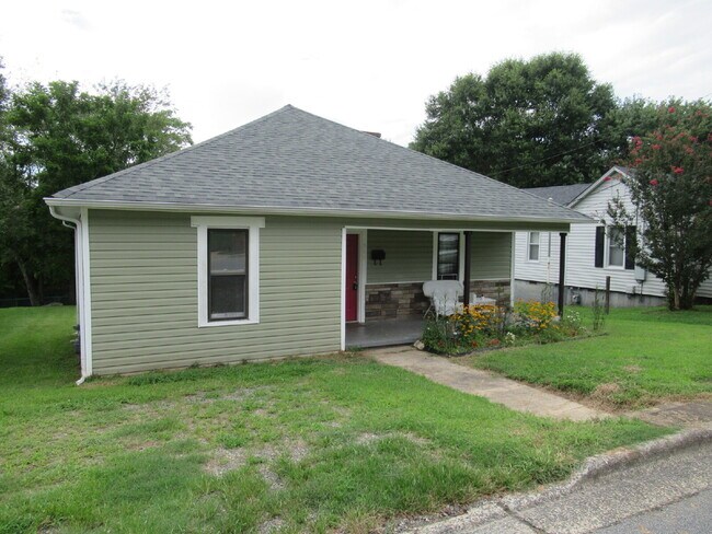 Foto del edificio - Downtown Living on the Rail Trail – Move-I...