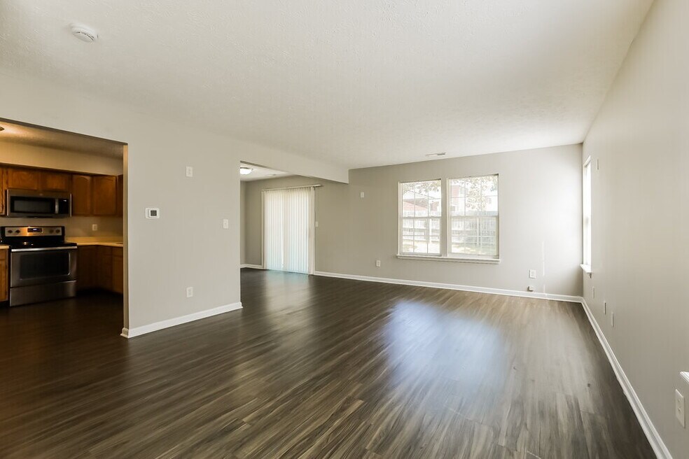 3210 Montgomery Dr