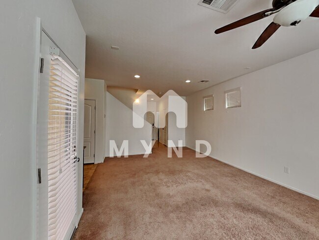 Building Photo - 7693 Lots Hills Dr