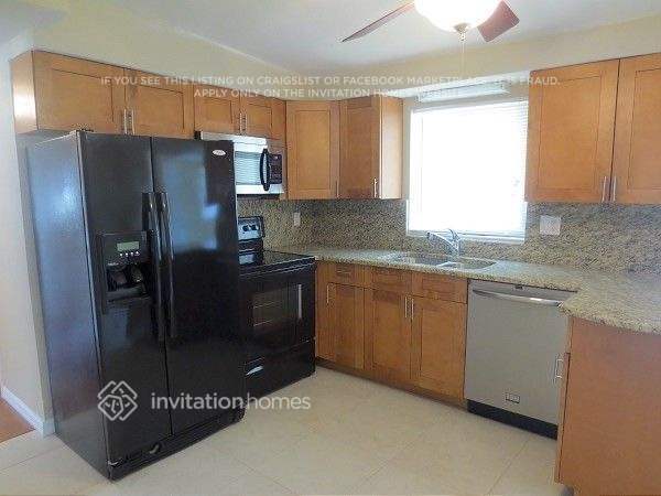 Building Photo - 2257 Granger Dr