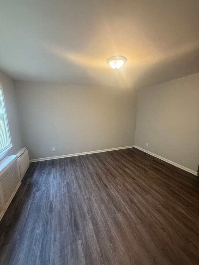 Foto del edificio - 2943 Liberty Pkwy