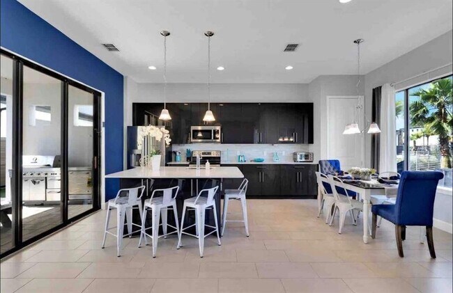 Foto del edificio - 320 Villa Domani Ct