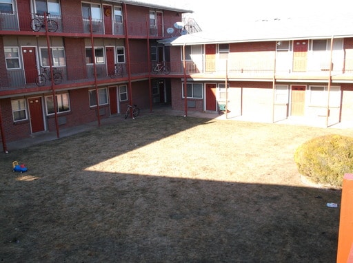 Primary Photo - 1001 Emigh St