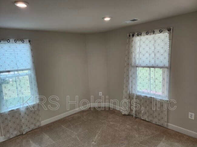 Foto del edificio - 4527 Fountainbridge Ct