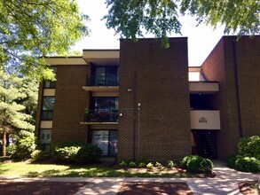 Building Photo - 9802 Georgia Ave