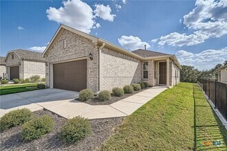 Building Photo - 805 Saratoga Ln