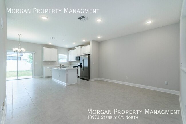 Building Photo - 13973 Sterely Ct N