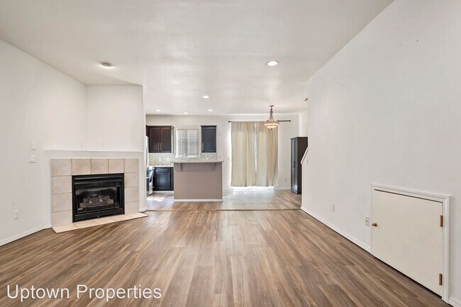 Building Photo - 3 br, 3 bath House - 9284 SW Sweek Dr