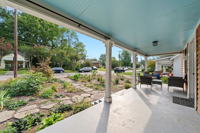 Foto del edificio - Adorable 3 Bedroom Home in Old West Durham!